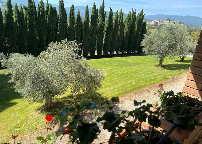 The Monastery - Sant Antimo Вилла