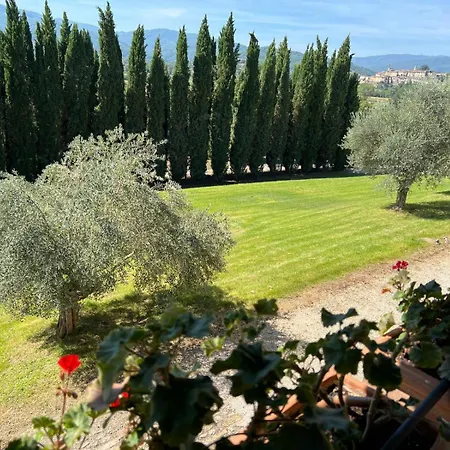 The Monastery - Sant Antimo Willa